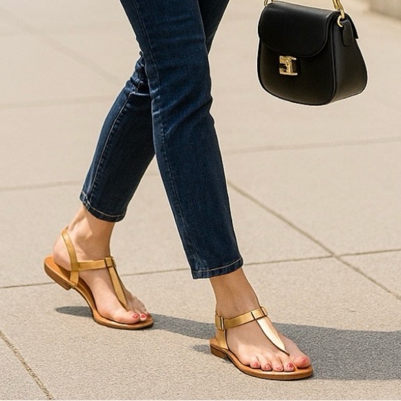 ZARA Gold Leather Flat Sandals Size 7.5 EU 38 NWT Leather Upper, Rubber Sole - Picture 2 of 10